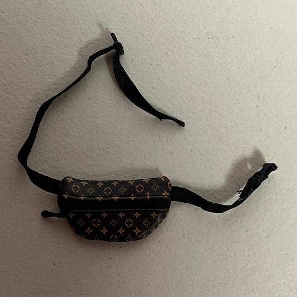 Designer Fanny Pack Bag For Labubu Brown Fashion Accessory Brown - Picture 3 of 5